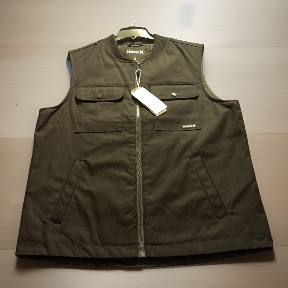 Hurley Quilted Lined Vest Men Small Black Thermal Wall Full Zipper Chip NWT